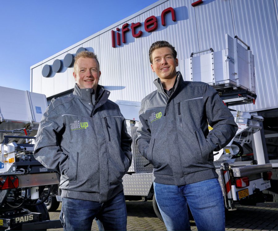 Team van De Verhuisspecialift